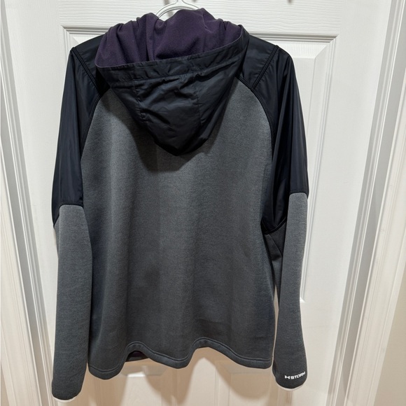 Under Armour Sweater - Picture 4 of 6